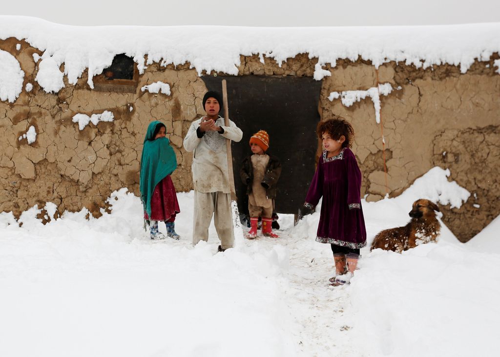 V Pakistanu in Afganistanu več mrtvih po hudem sneženju