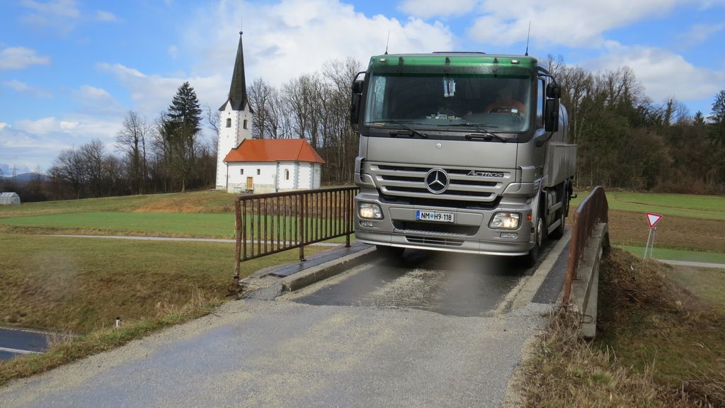 In&scaron;pektor bo pisal kazni občini Trebnje