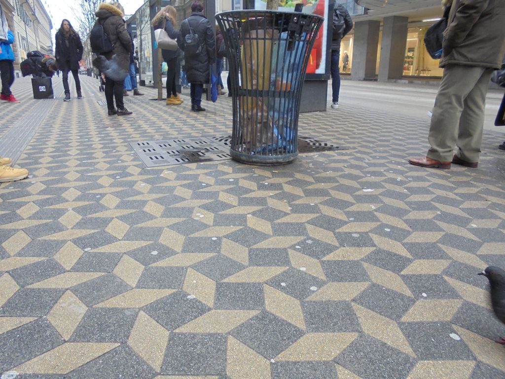 Pri žvečilkah pademo na izpitu iz olike