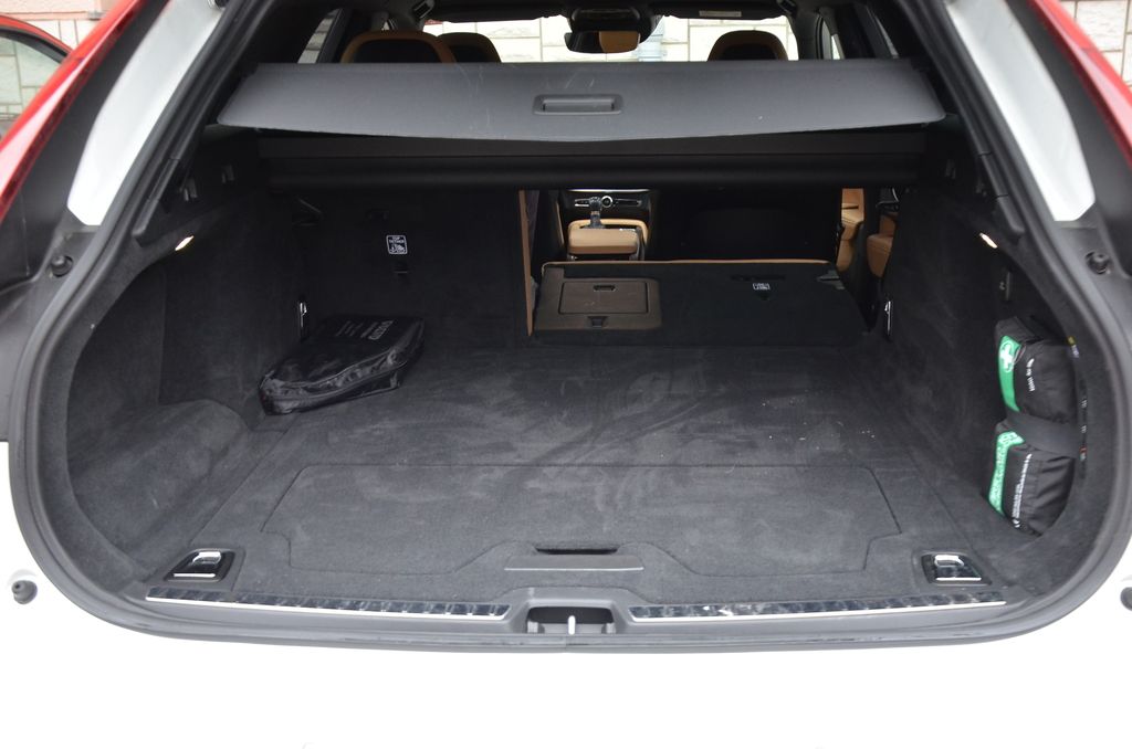 Preizkusili smo: Volvo V90 D5 inscription AWD