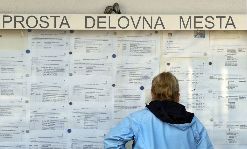 V Sloveniji ima delo vse več ljudi, zaostanek za Evropo pa ostaja