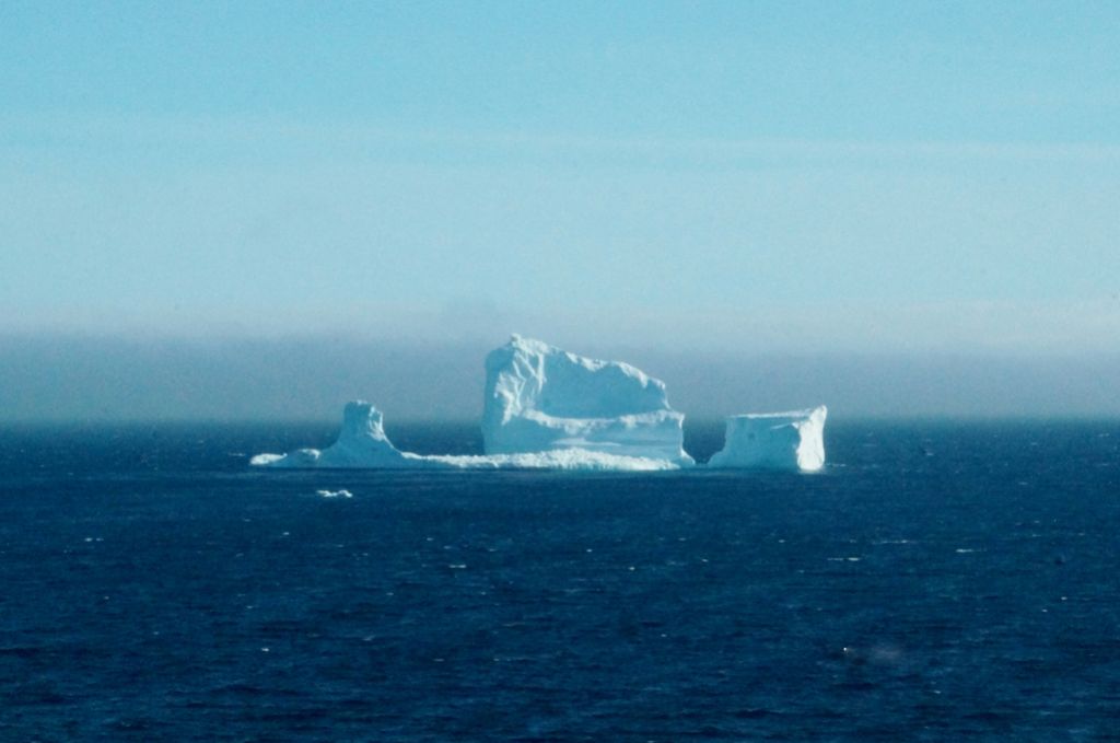 Ledena gora na Novi Fundlandiji privablja turiste