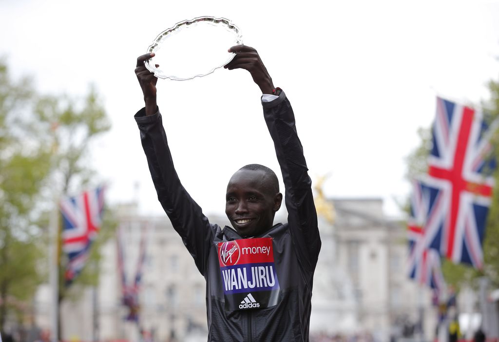 Tudi londonski maraton v znamenju Kenijcev, zmagala Mary Keitany in Daniel Wanjiru