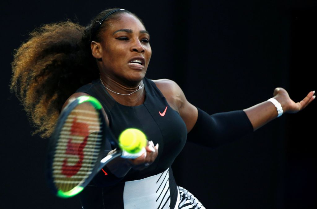 Noseča Serena spet na čelu lestvice WTA