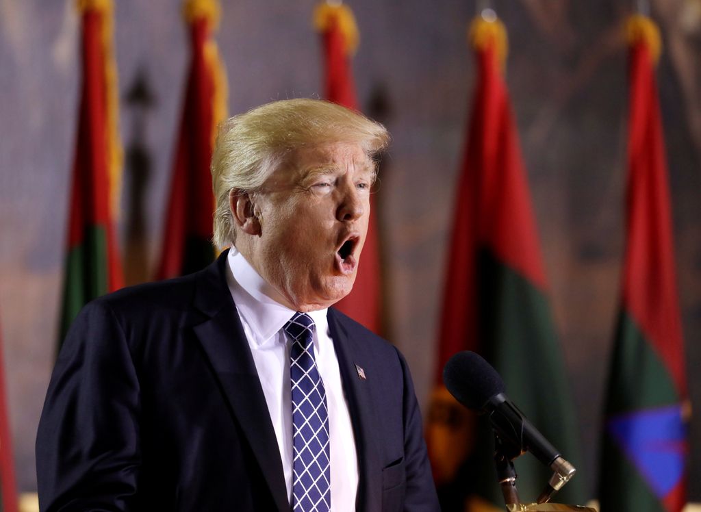 Trump popustil glede financiranja zidu na meji z Mehiko