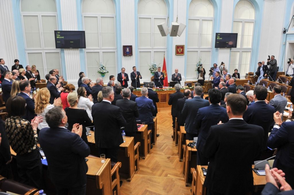 Črnogorski parlament potrdil članstvo v Natu