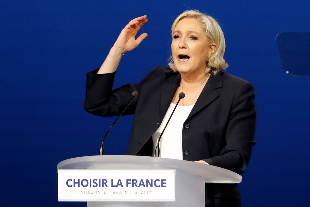 Le Penova obtožena plagiatorstva