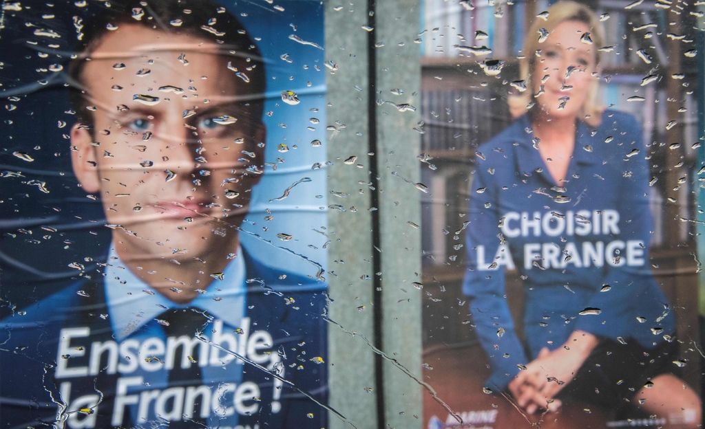 Macronu tik pred volilno nedeljo kaže še kanček bolje