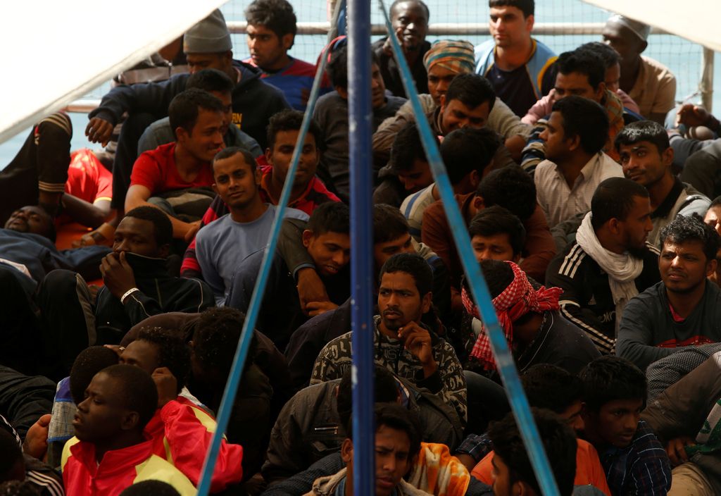Po očitkih nevladnim organizacijam Italija piše nova pravila reševanja