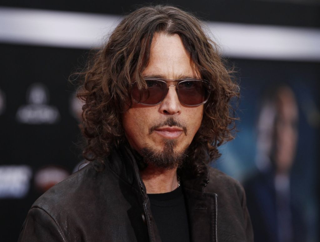 Umrl je pevec Chris Cornell, član skupin Soundgarden in Audioslave