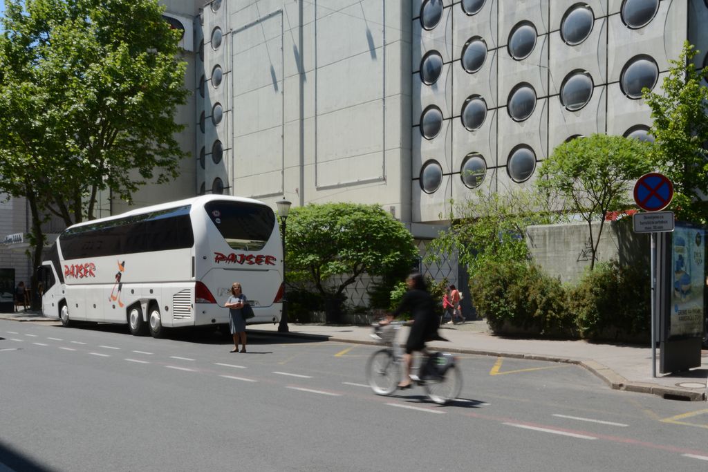 Turisti v mesto s 30 avtobusi dnevno