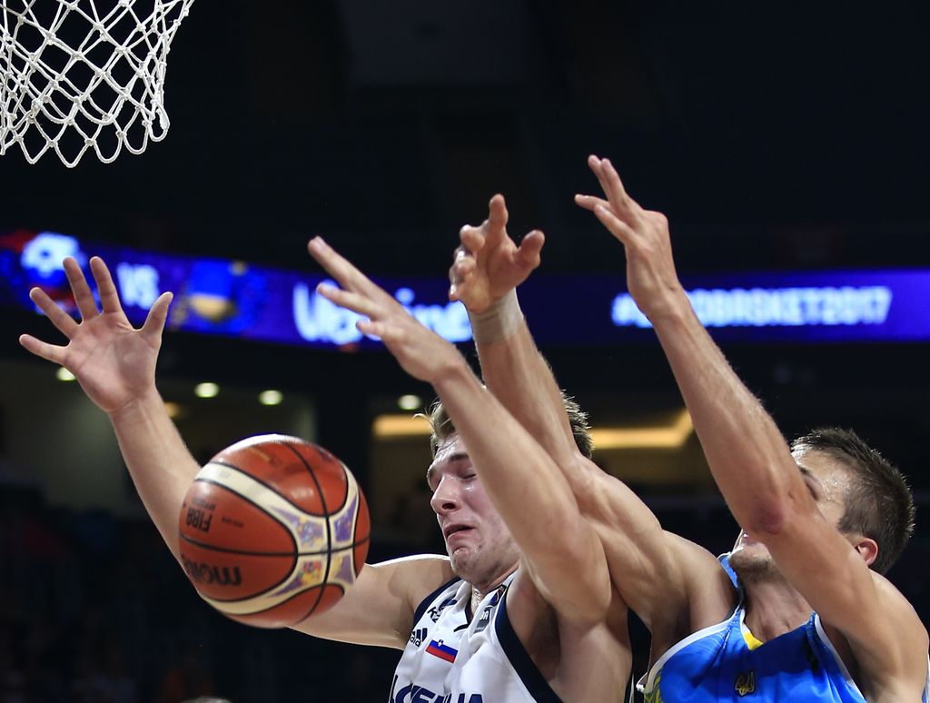 Eurobasket: Slovenci mirno in mojstrsko v četrtfinale (VIDEO)