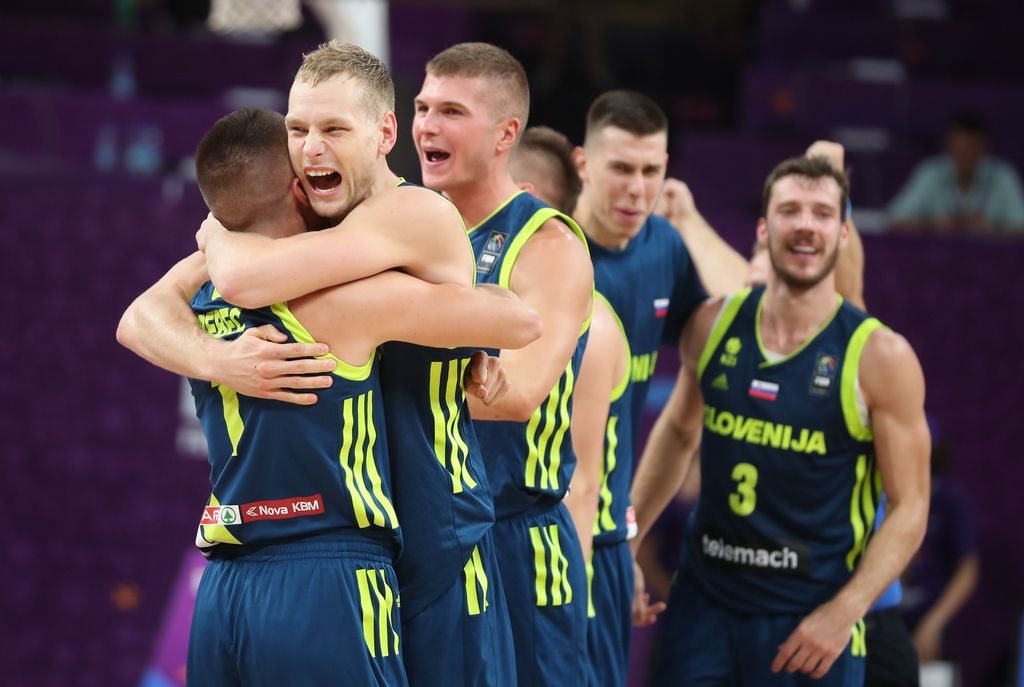 Blizu rekorda Slovenci in &Scaron;panci