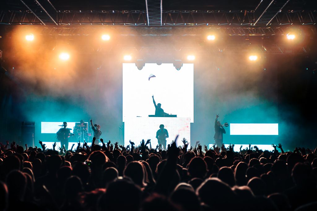 Večer swinga s Parov Stelar Band