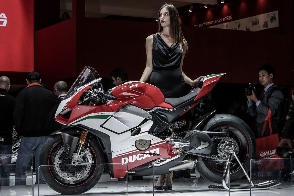 Razstava motociklov v Milanu: Vzpon srednjega razreda