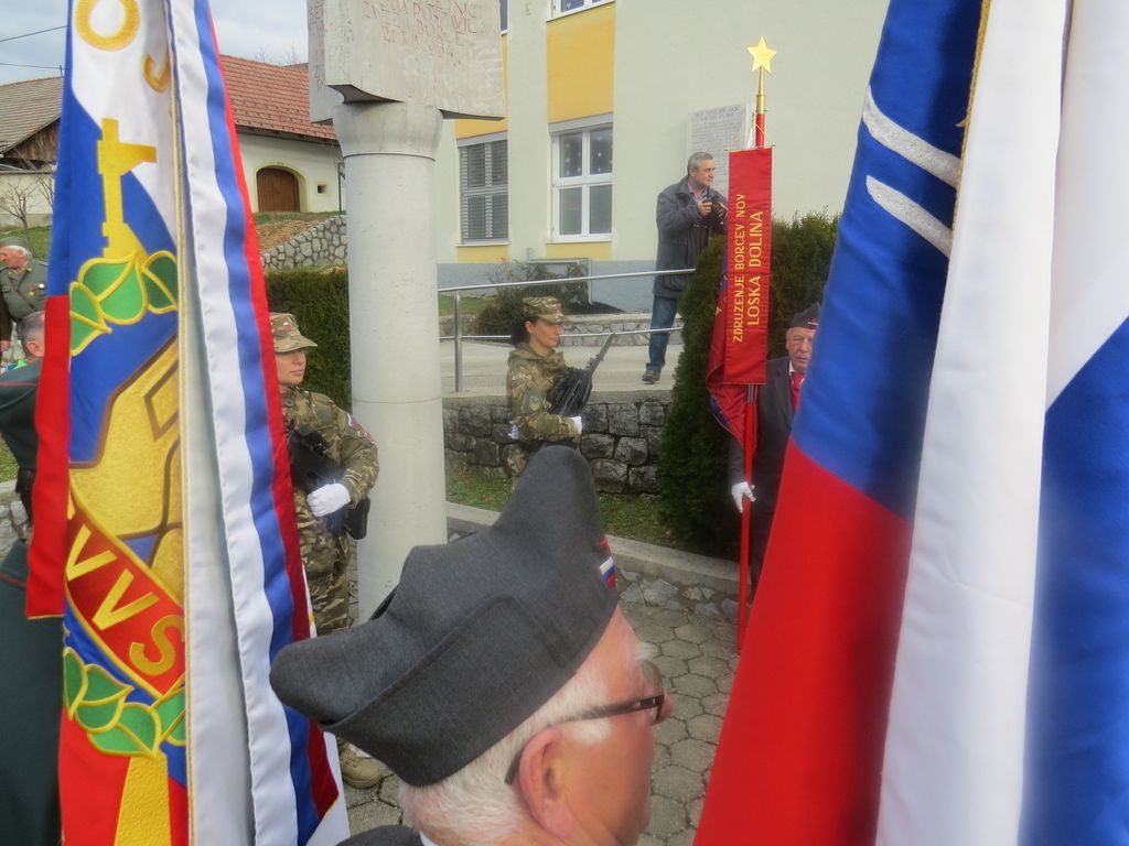 Izdajalci skušajo že 75 let oprati kolaboracijo