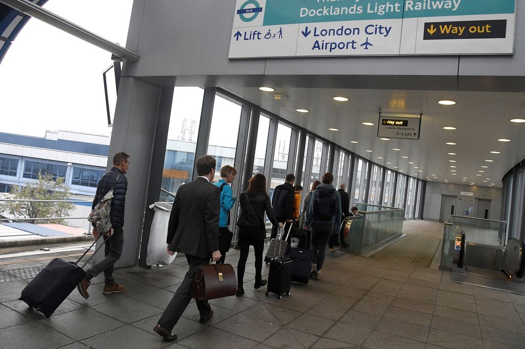 Londonsko letališče zaprto zaradi neeksplodirane bombe