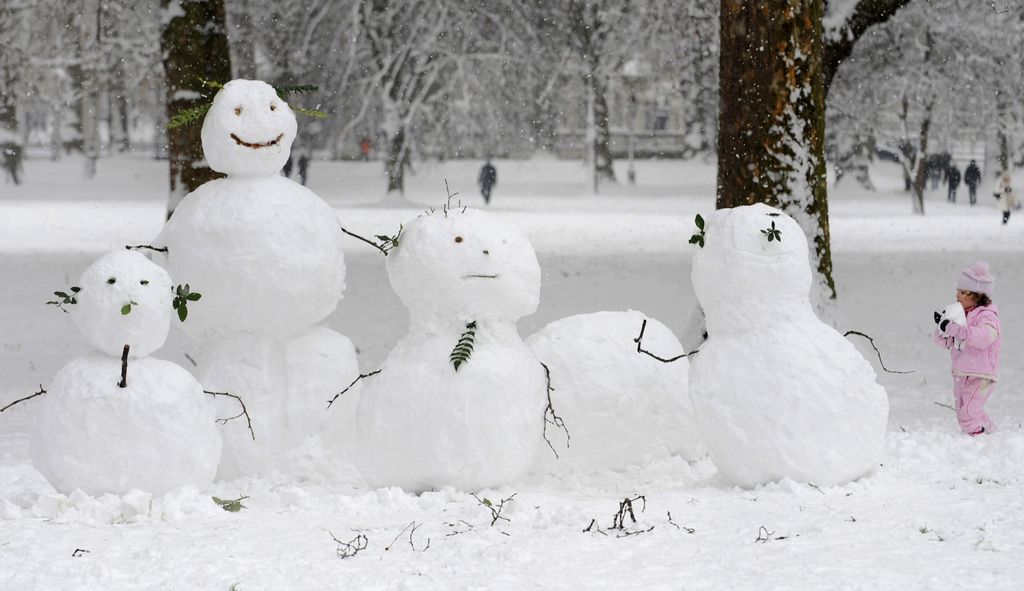 Ko snežak ni samo snežak in druge zimske zgodbe
