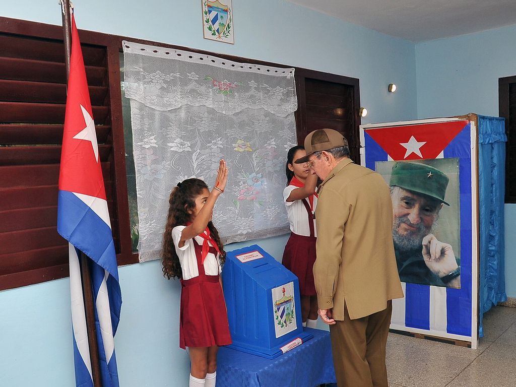 Kubanci potrjujejo 605 vnaprej imenovanih poslancev