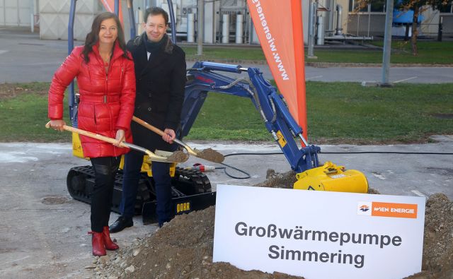 Spatenstich zum Bau der neuen Großwärmepumpe Simmering mit Stadträtin Ulli Sima und Wien Energie GF Ing. Karl Gruber, im Kraftwerk Simmering.