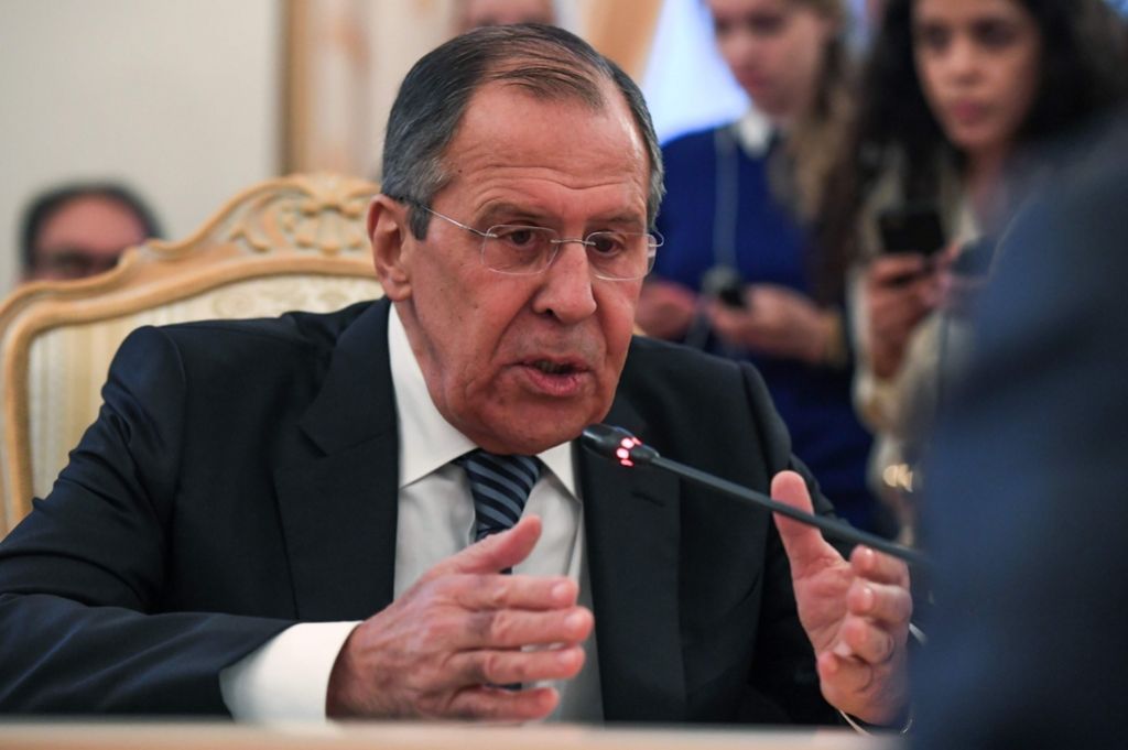 Lavrov: Zastrupitev Skripala bi bila lahko v interesu Velike Britanije