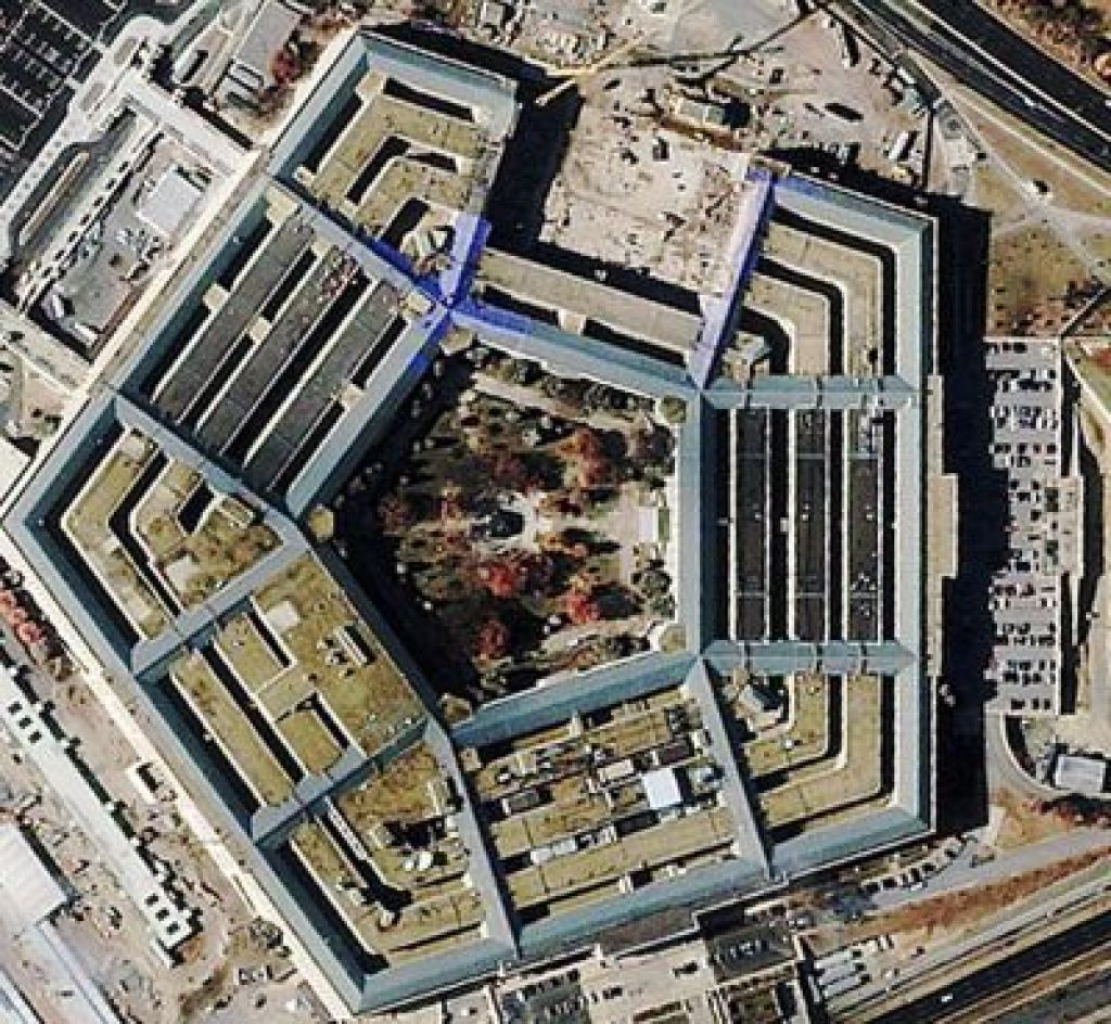 Pentagon ključni igralec v boju proti terorizmu