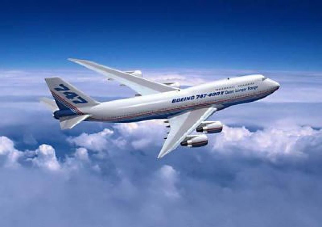Boeing lani premagal Airbus po številu naročil