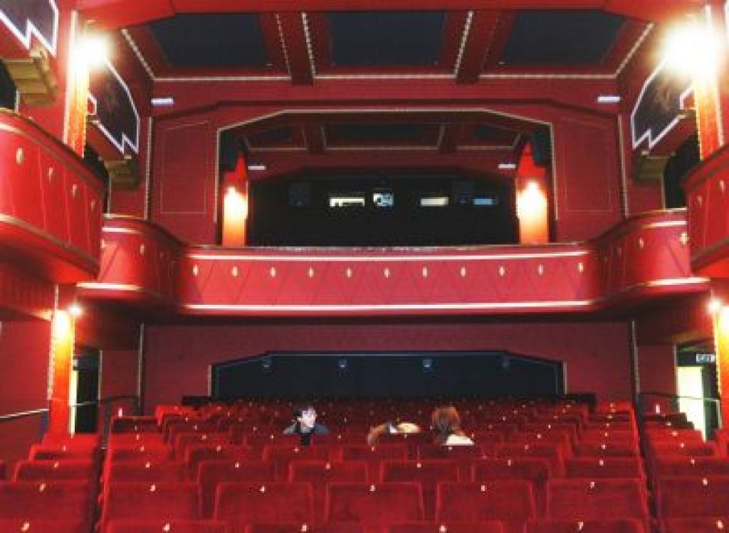 Na ogled gejevski in lezbični film