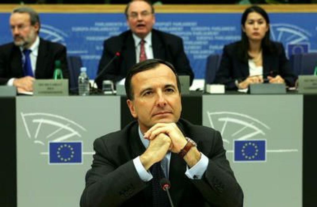 Krivic kritičen do Frattinijeve izjave