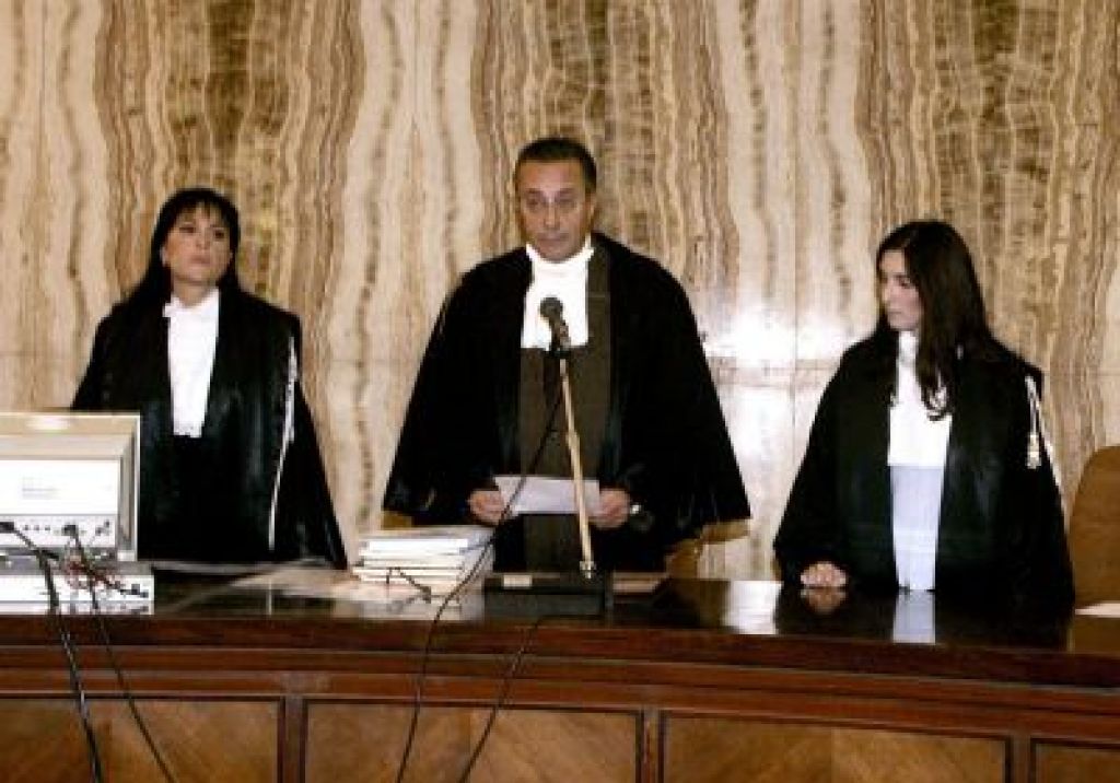 Italijanski sodnik ukazal splav