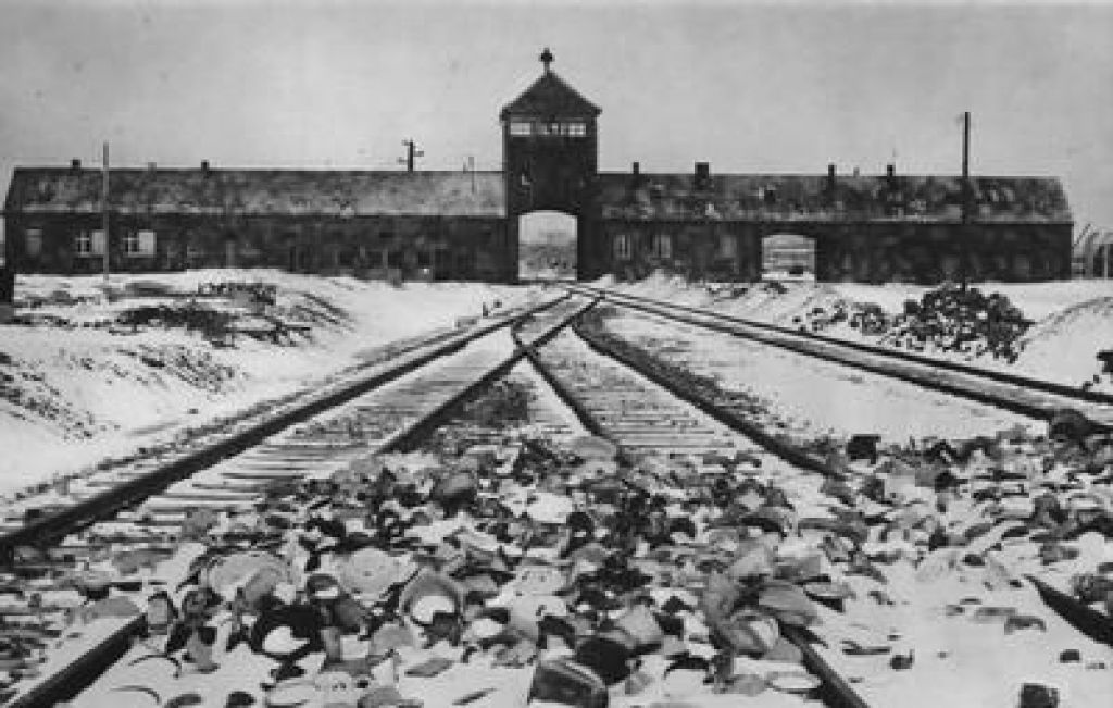 Obsodba zanikanja nacističnih zločinov