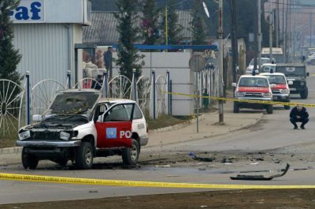 Eksplozija na Kosovu poškodovala vozila OVSE