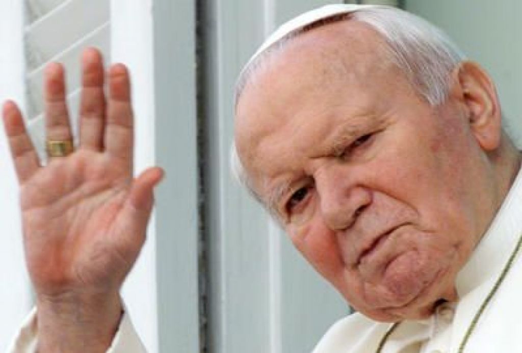 Rožni venec pred obletnico papeževe smrti