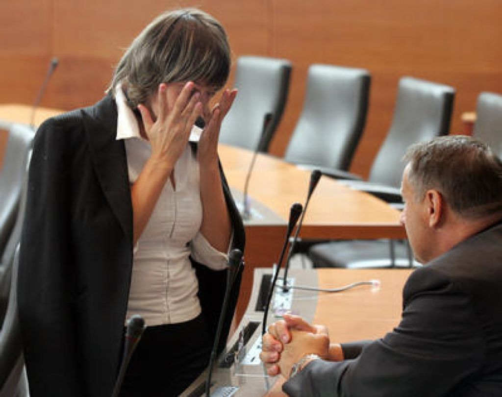 Janša: Odločitev o vojaški paradi še ni padla