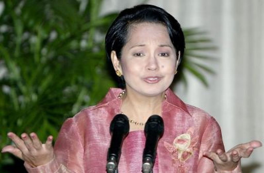 Filipinska predsednica zavrača odstop