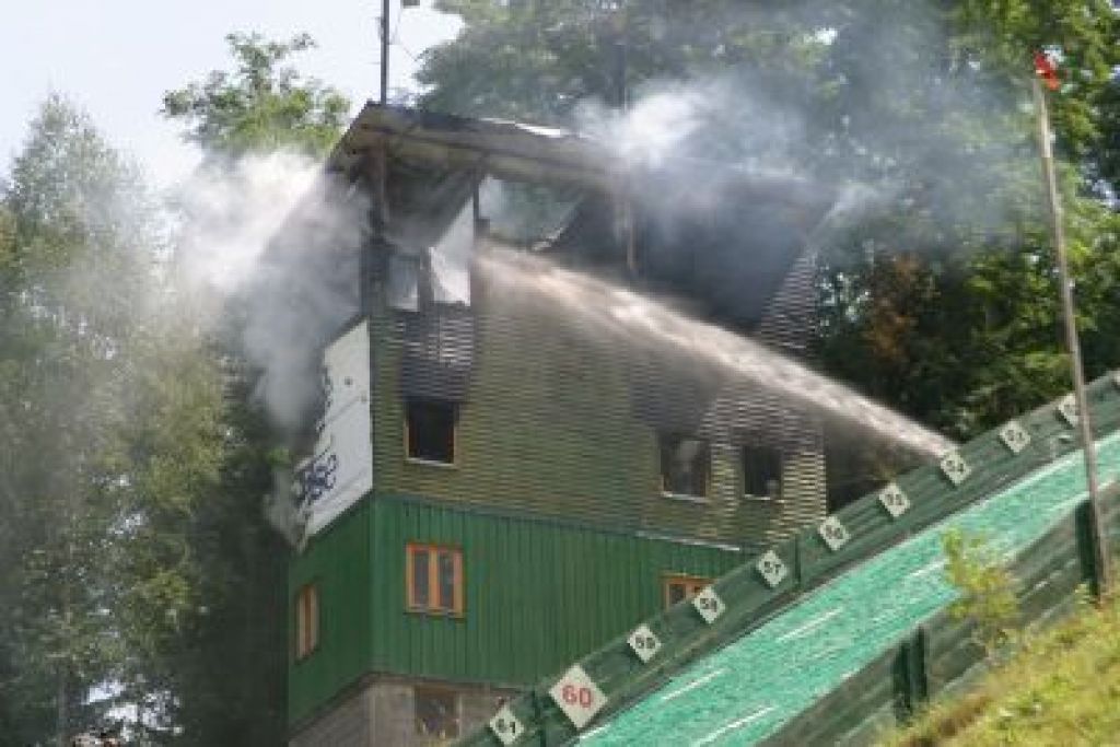 Za požari v Velenju mladoletnik?