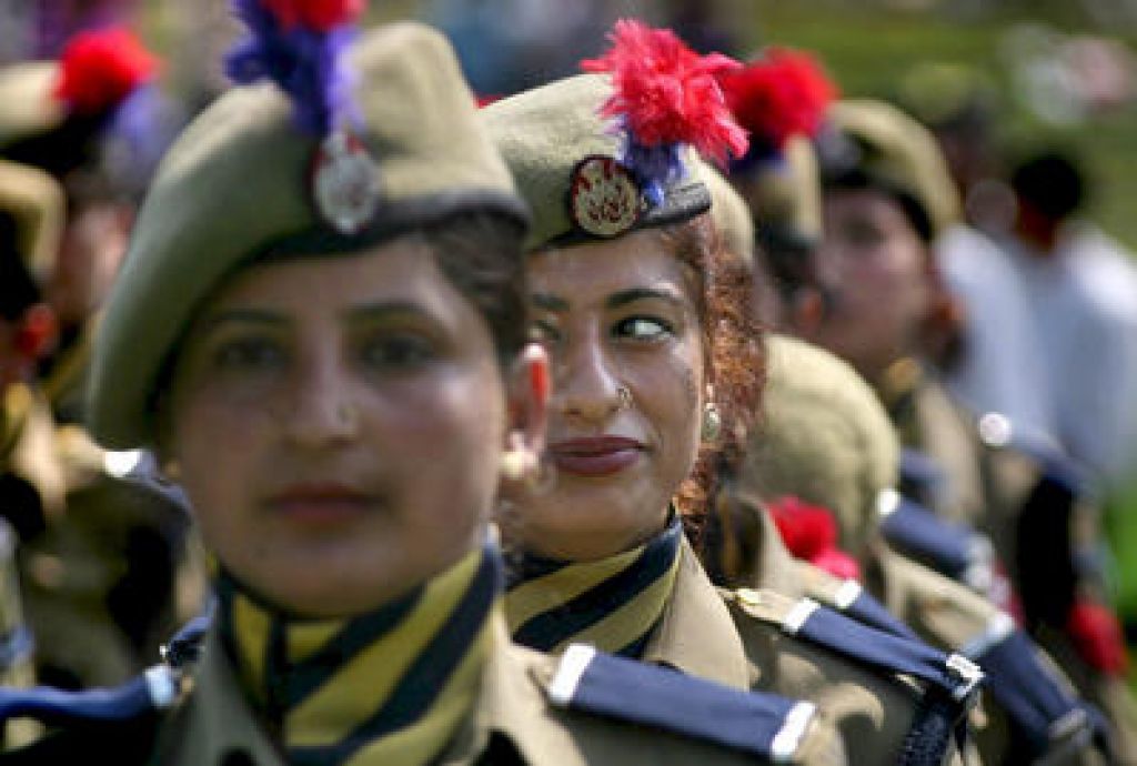 Poziv Pakistanu k prekinitvi podpiranja terorizma