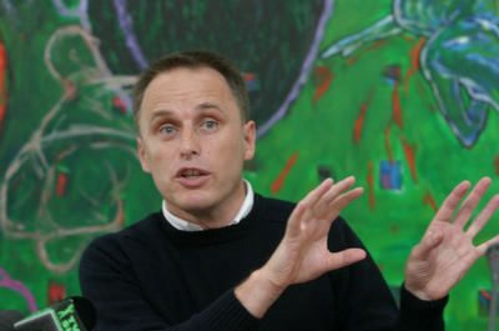 Gaber zavrača očitke