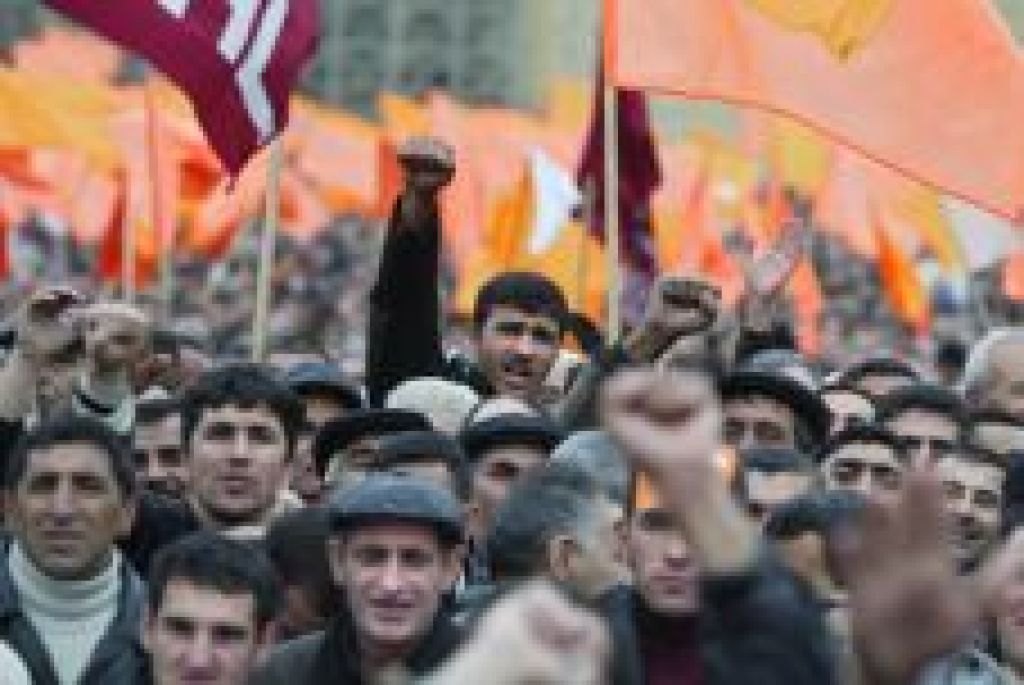 Nova oranžna revolucija?