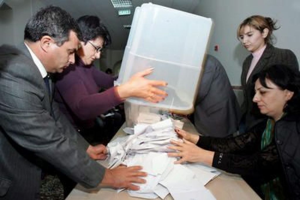 V Azerbajdžanu shod opozicije