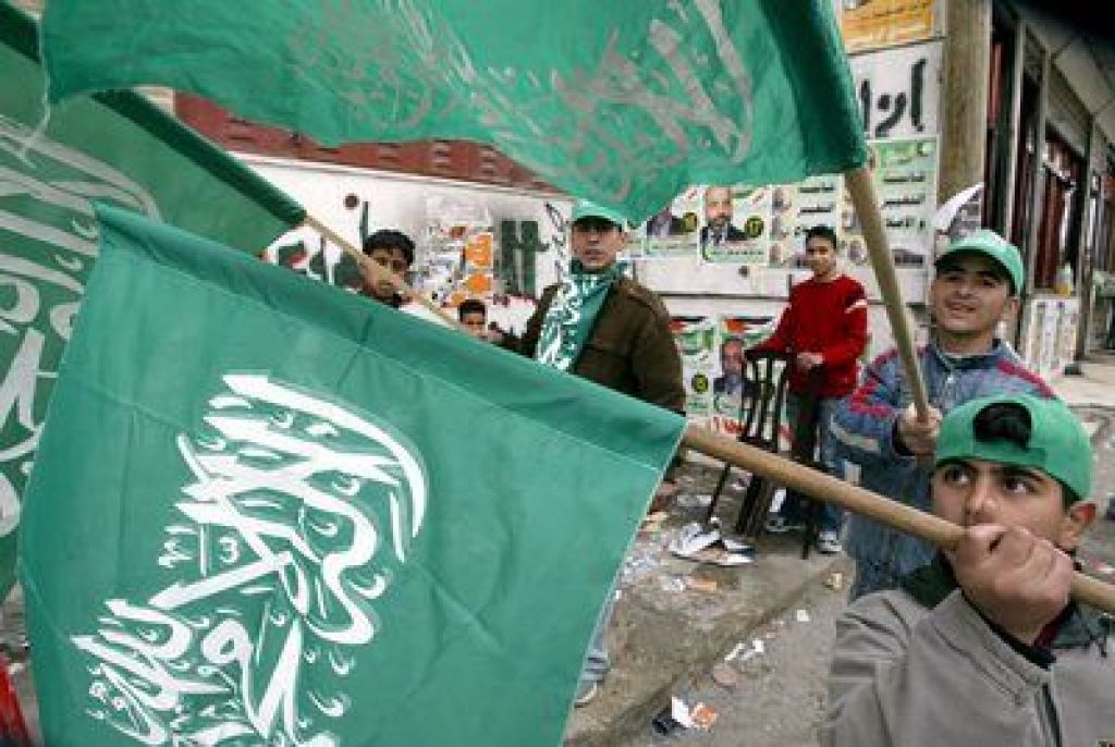 Hamas prepričljivo zmagal