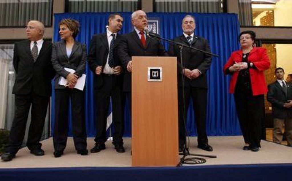 Kdo bo novi premier?