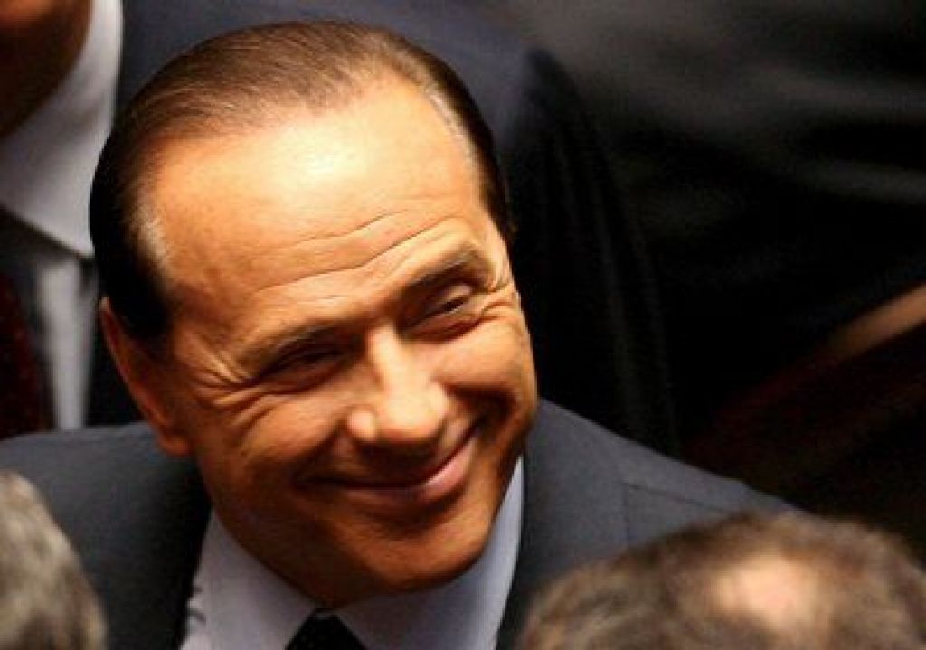 Sodnik ovrgel večino obtožb proti Berlusconiju