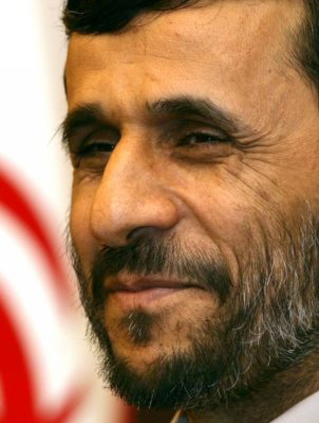 Ahmadinedžad za sodelovanje ver
