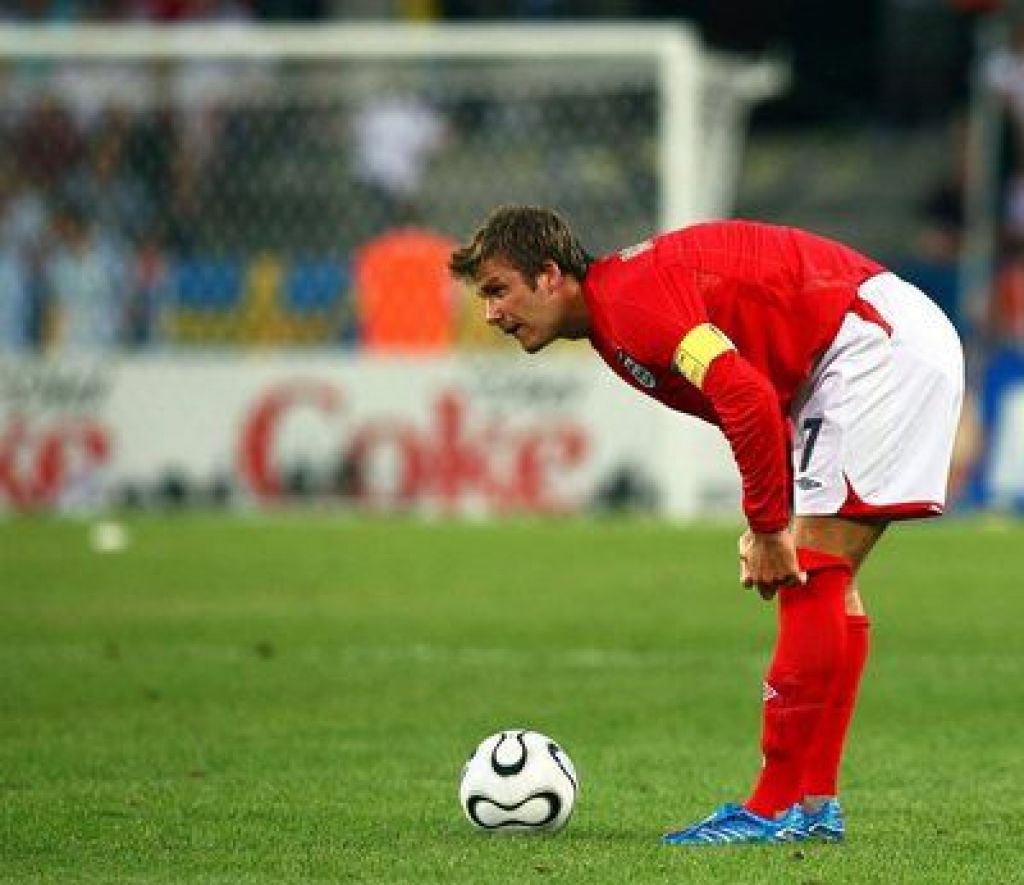 Beckham bi znova oblekel angleški dres