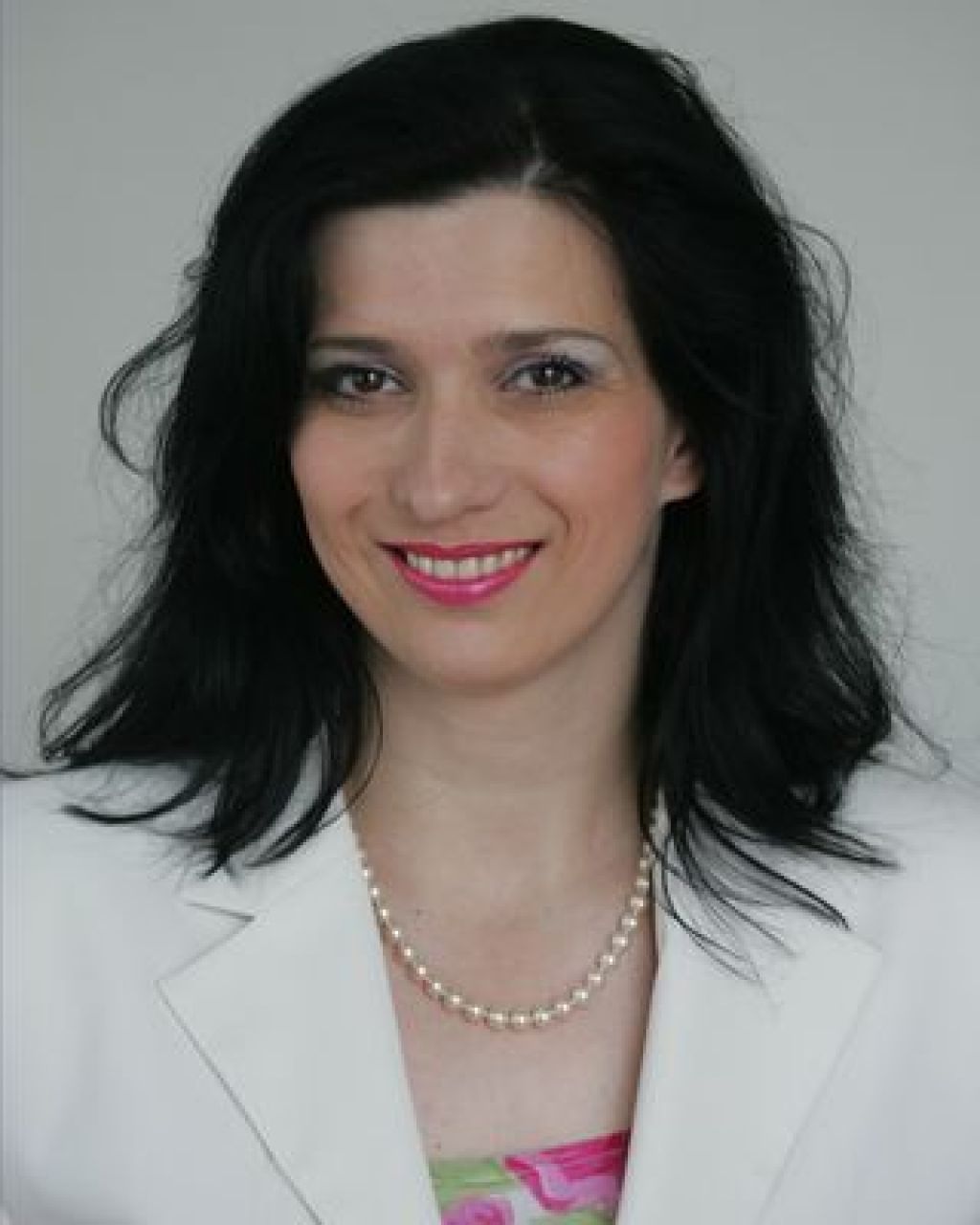 Miriam Ravnikar Šurk predlagali za predsednico revizijske komisije