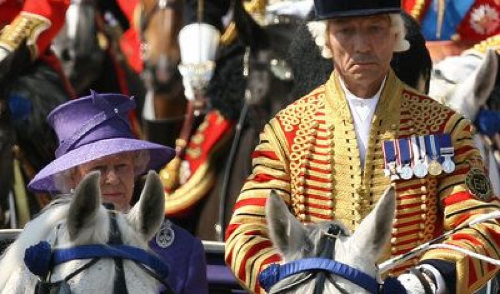 Parada britanski kraljici v čast