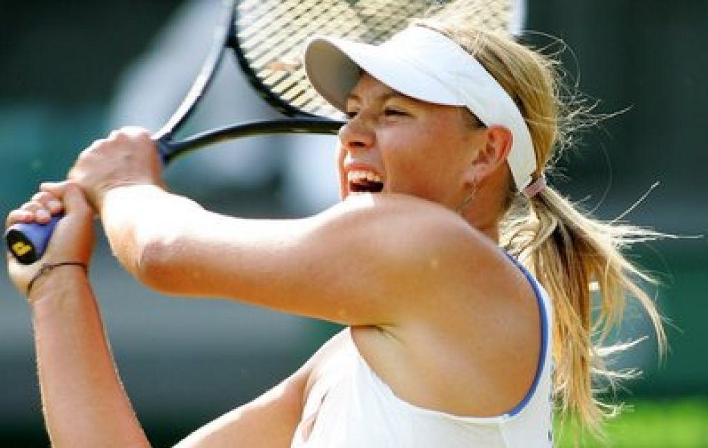 Henin Hardenne in Šarapova v finalu