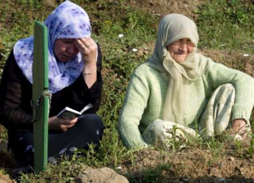 Srebrenico razglasili za posebno območje