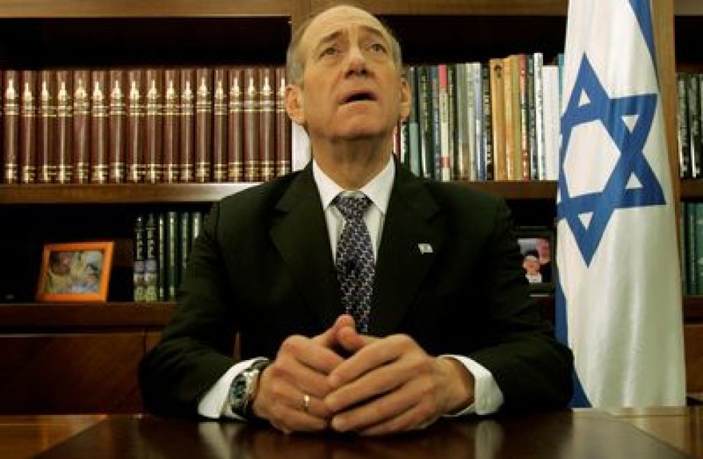 Olmert pristaja na vodilno vlogo Italije
